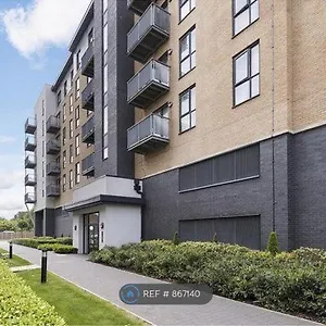  Apartment Suites